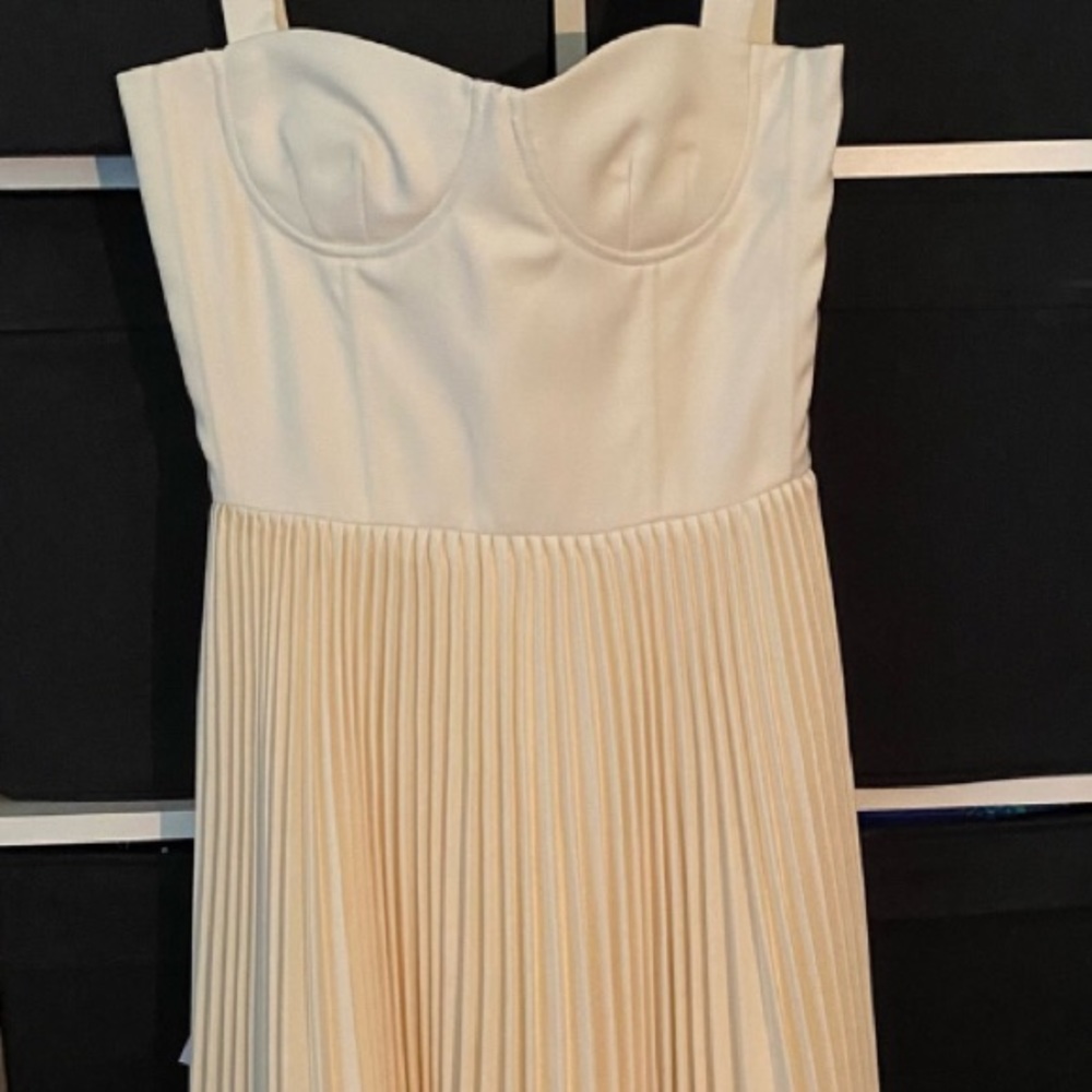Momoshero Dress Size XS - Picture 13 of 14
